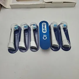 Oral-B iO Ultimative Reinigung Aufsteckbürste weiß 6 St.