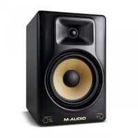 M-Audio Forty Eighty, Stück