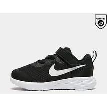 Nike Revolution 6 Kinder Black / White-Dark Smoke Grey 22