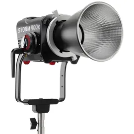 Aputure Storm 400x
