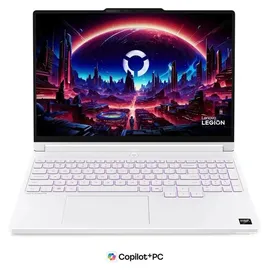 Lenovo Legion 5 15,3" AMD Ryzen AI 7 450 16 GB RAM 512 GB SSD RTX 5060 Glacier White
