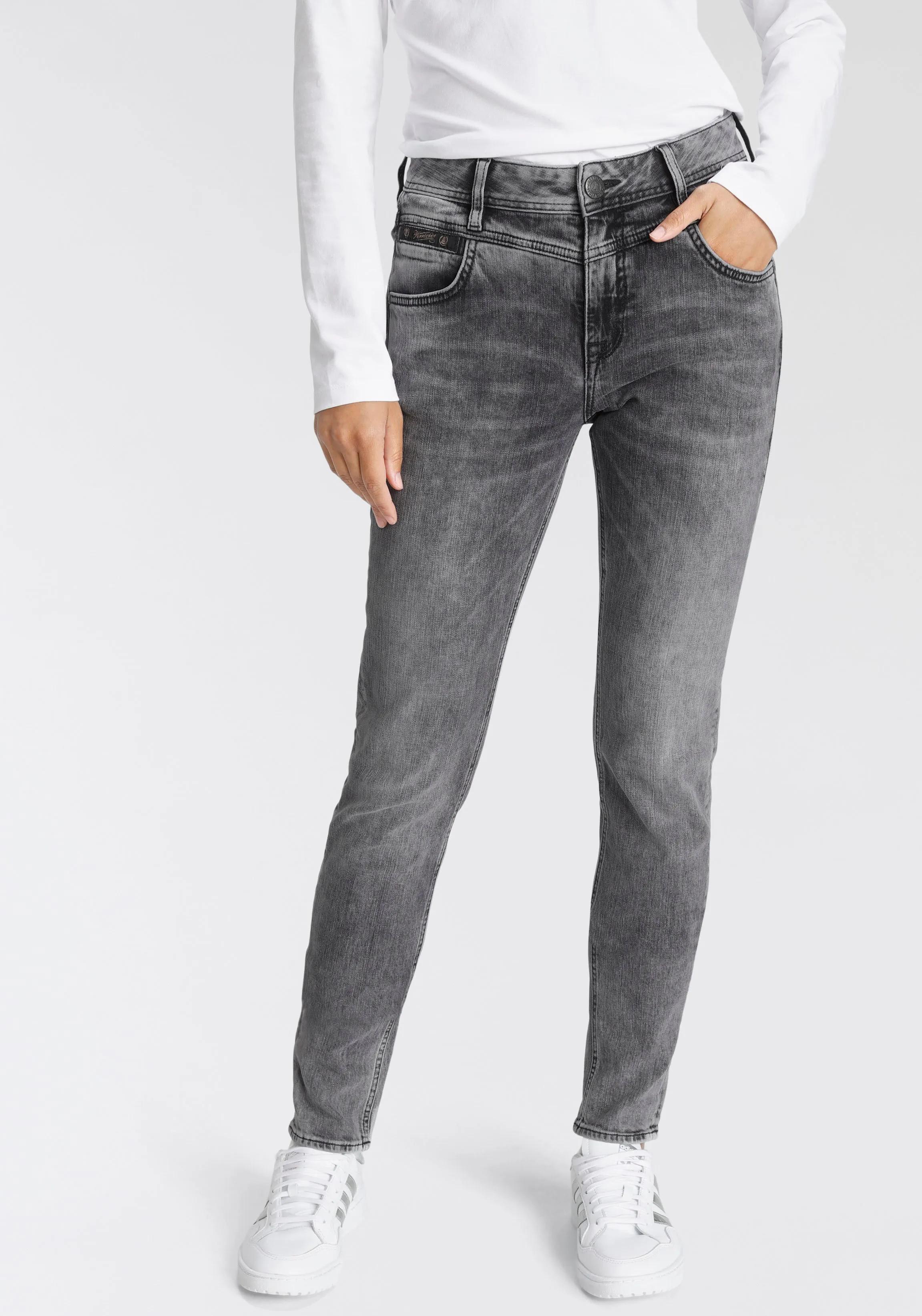 Slim-fit-Jeans HERRLICHER "PEPPY SLIM RECYCLED DENIM" Gr. 27, Länge 30, grau (silent 730) Damen Jeans Röhrenjeans Normal Waist Recycled Polyester