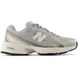 New Balance 740