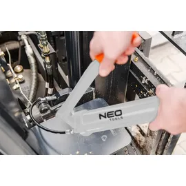 Neo Tools Fettpresse mit Pistolengriff