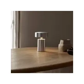 Audo Column Aluminium