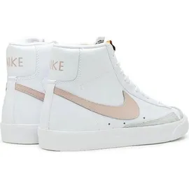 Nike Blazer Mid '77 Damen White/Peach/Summit White/Pink Oxford 39