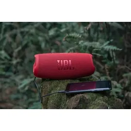 JBL Charge 5 rot