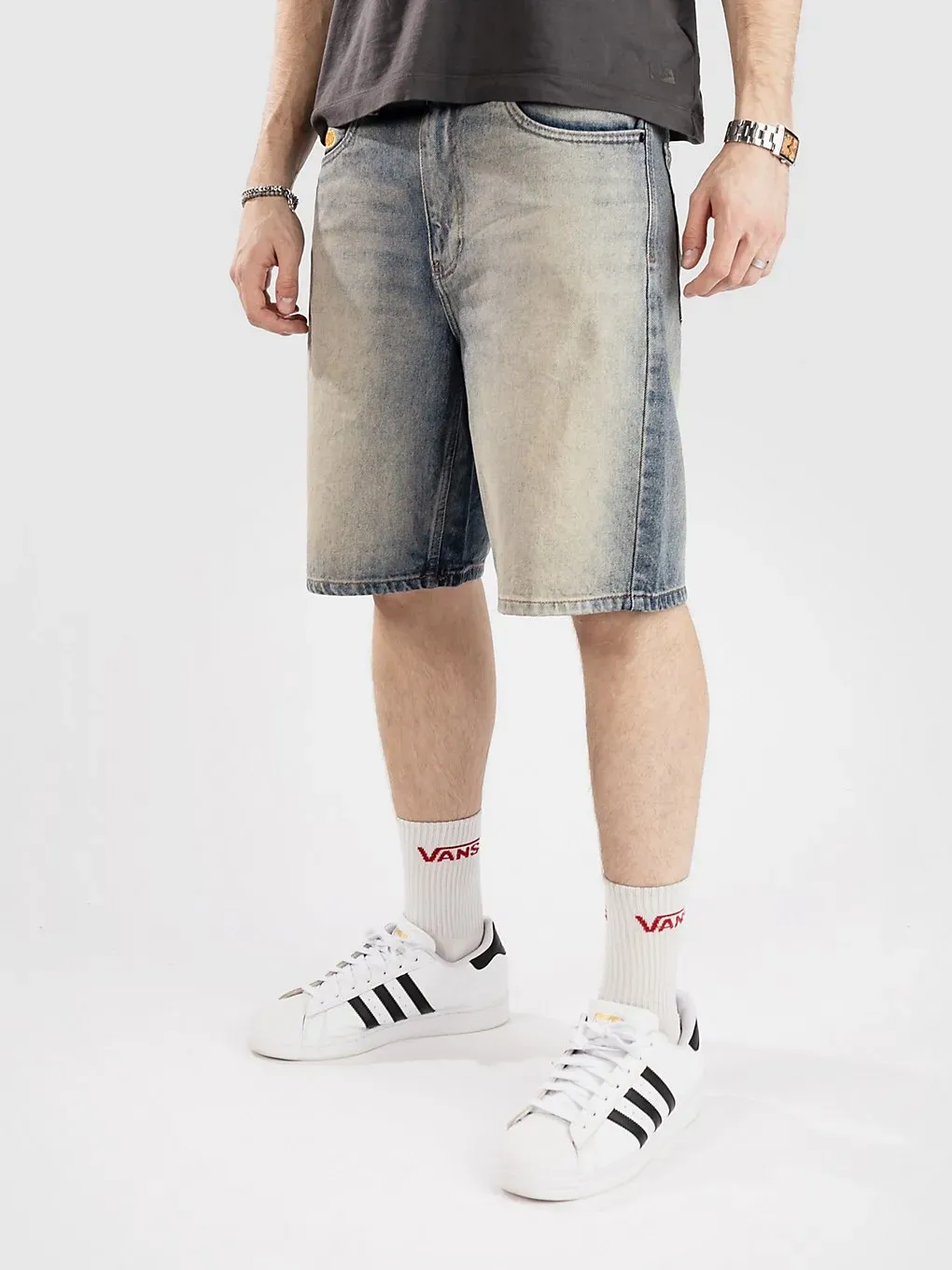 Empyre Loose Fit Sk8 Shorts faded Gr. 36