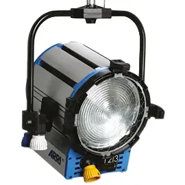 ARRI True Blue ST2/3 2000W Schwarz