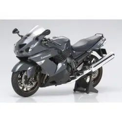 1:12 Kawasaki ZZR 1400 Ninja/ZX-14 Stre.