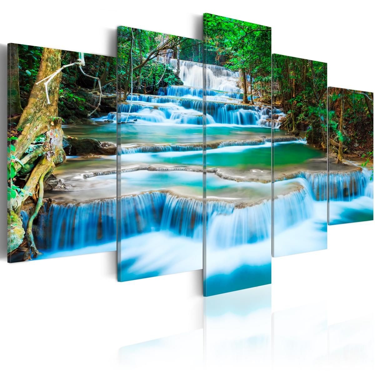 Blauer Wasserfall in Kanchanaburi, Thailand