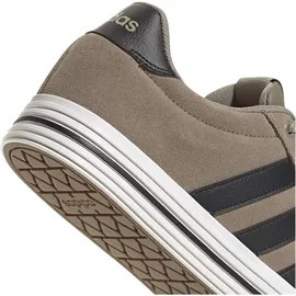 adidas Daily 4.0 Clay/Core Black/Core White 44