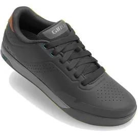 Giro Latch Schwarz/Dark Shadow 47
