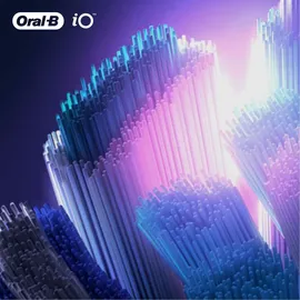 Oral-B iO Ultimate Clean Zahnbürstenkopf schwarz 2 St.