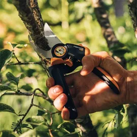 Fiskars Gartenschere Bypass 275 mm