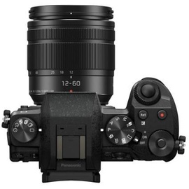 Panasonic Lumix DMC-G70M schwarz + 12-60 mm F3,5-5,6 OIS