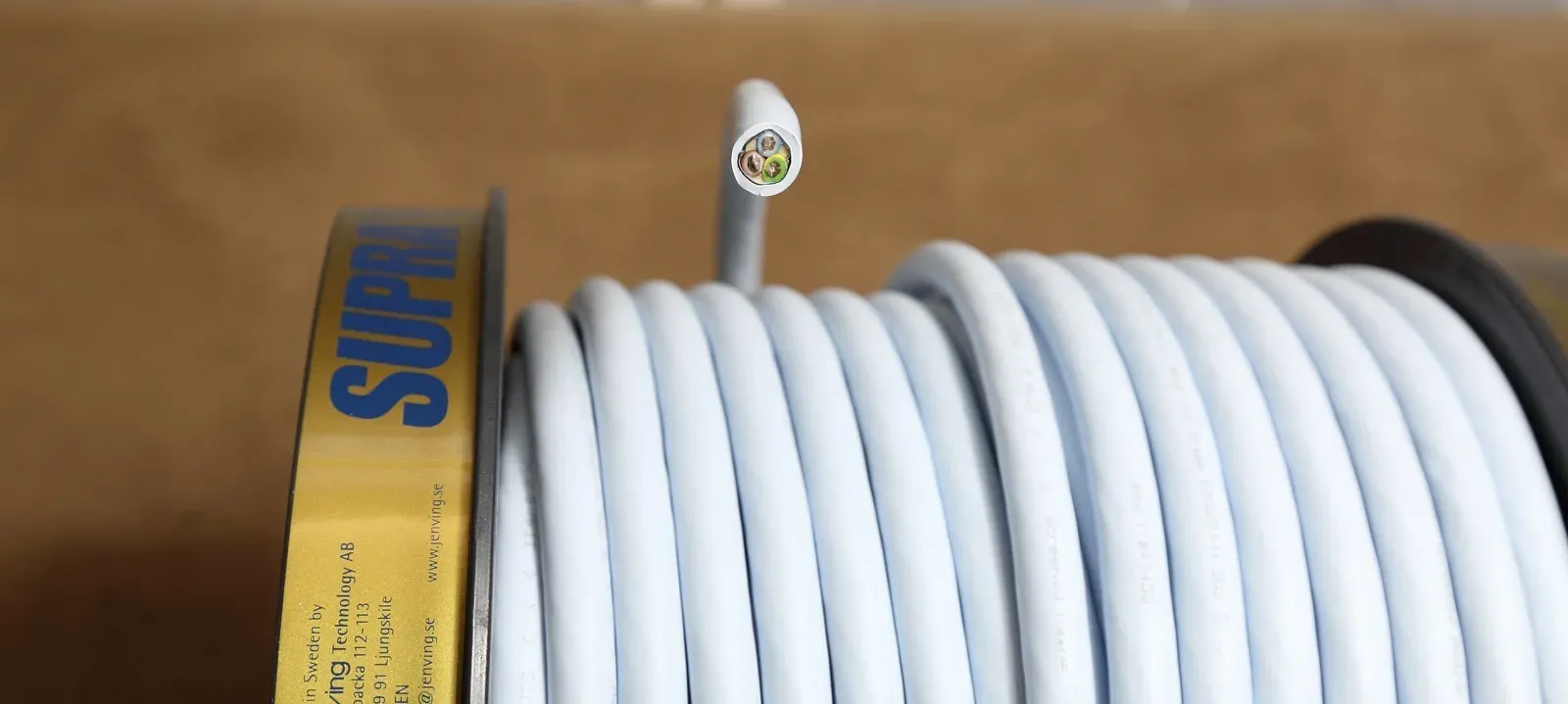 Supra Cables High-End Netzkabel LoRad 2.5 MK II 3x2,5mm2  -Meterware-
