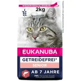 Eukanuba Senior Katzenfutter trocken getreidefrei - Premium Trockenfutter mit viel Lachs für ältere Katzen, 2kg