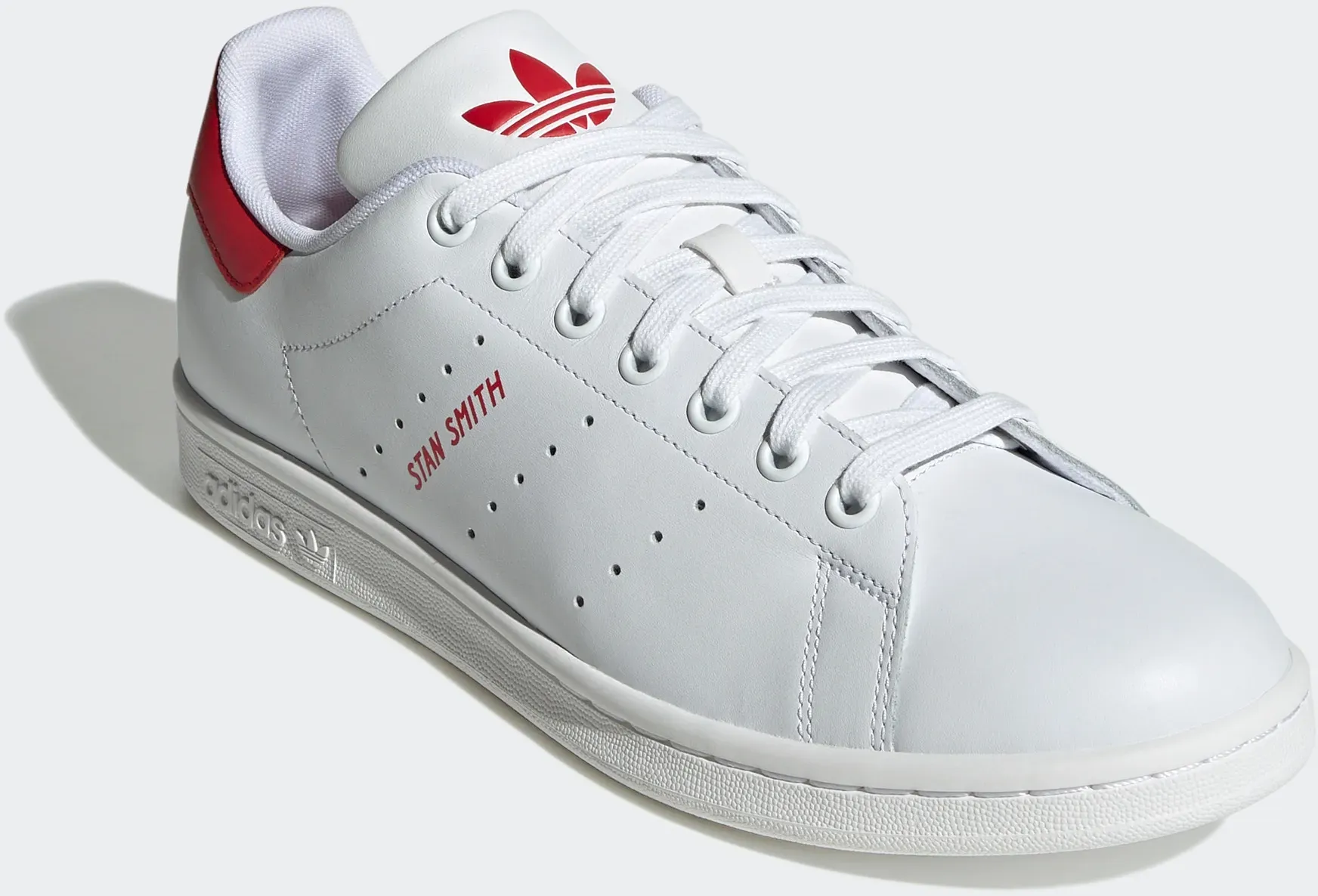 Sneaker ADIDAS ORIGINALS "STAN SMITH" Gr. 43, weiß (cloud white / cloud better scarlet) Schuhe