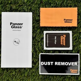 Panzer Glass PanzerGlass Case Friendly Antibakterieller Screen Protector Samsung Galaxy S21 Ultra - Schwarz