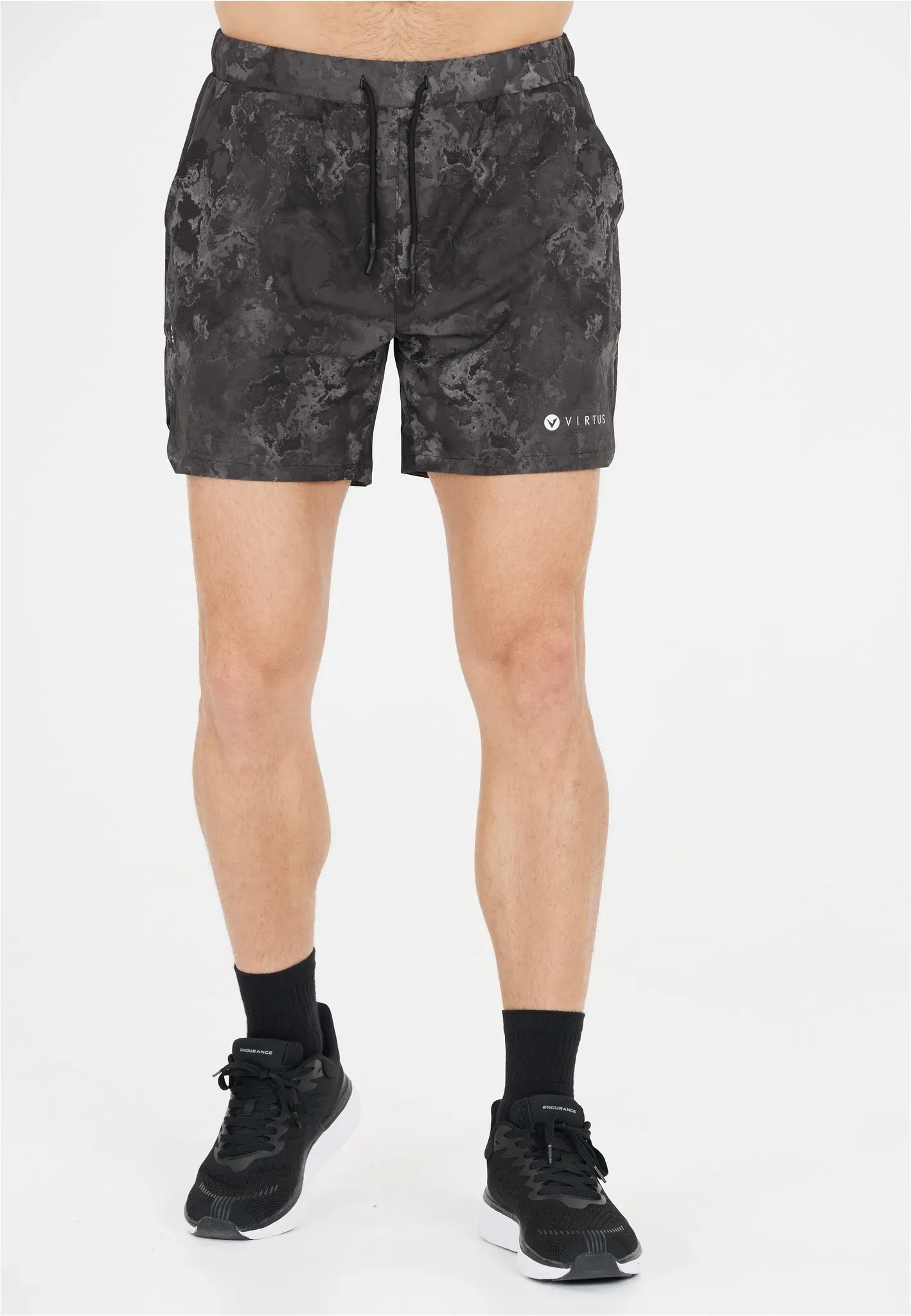 Shorts VIRTUS 