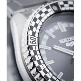 Seiko 5 Sports Herrenuhr - silber