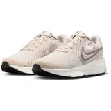 Nike Run Defy Road Damen grün, - 6.5 UK: 4 | EU: 37.5