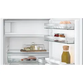 Siemens KU22LADD0 Unterbau-Kühlschrank (110 l, 820 mm hoch, Weiß)
