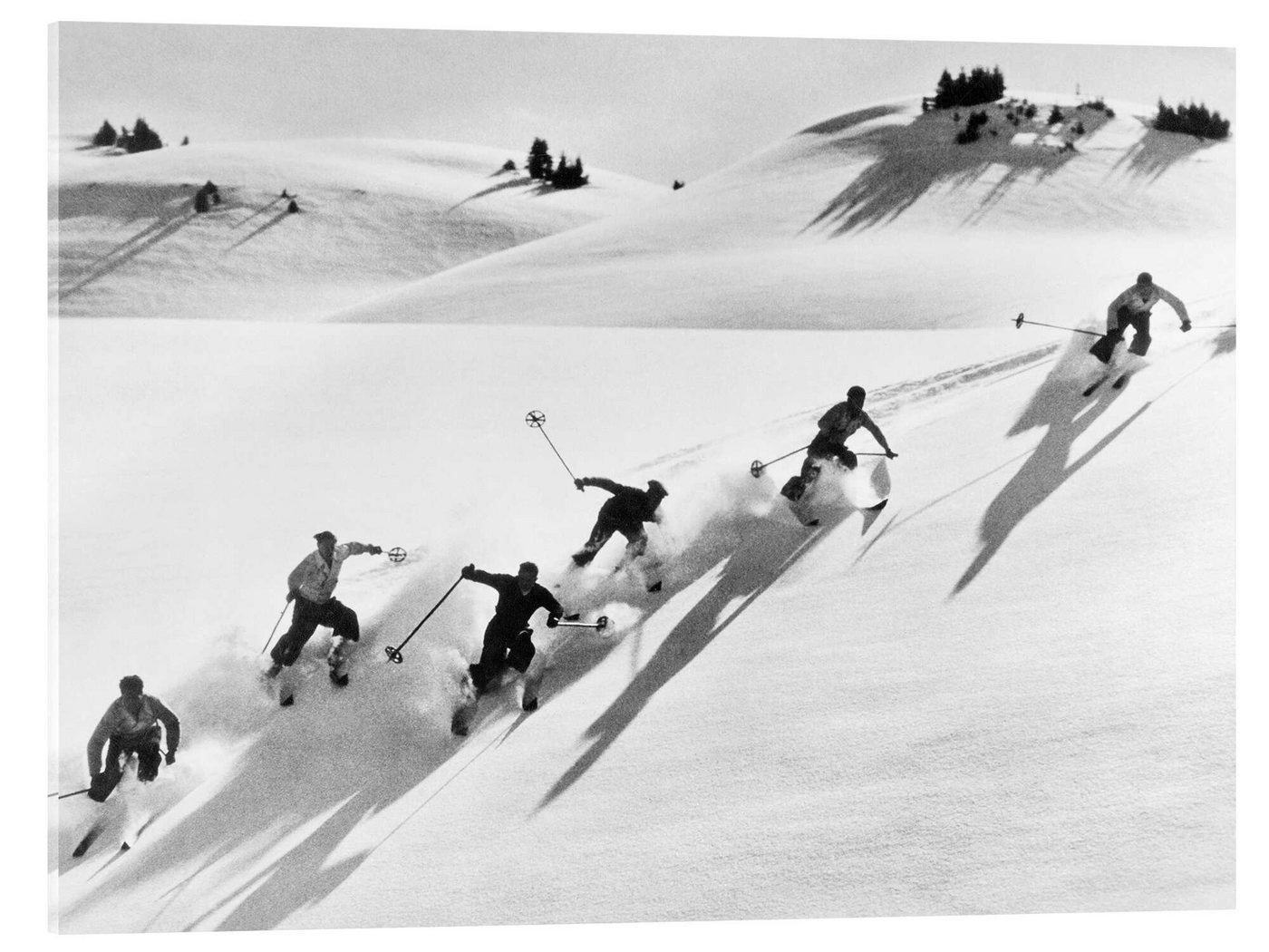 Posterlounge Acrylglasbild Vintage Ski Collection, Sechs Skifahrer bei der Abfahrt, Vintage Fotografie schwarz 70 cm x 50 cm