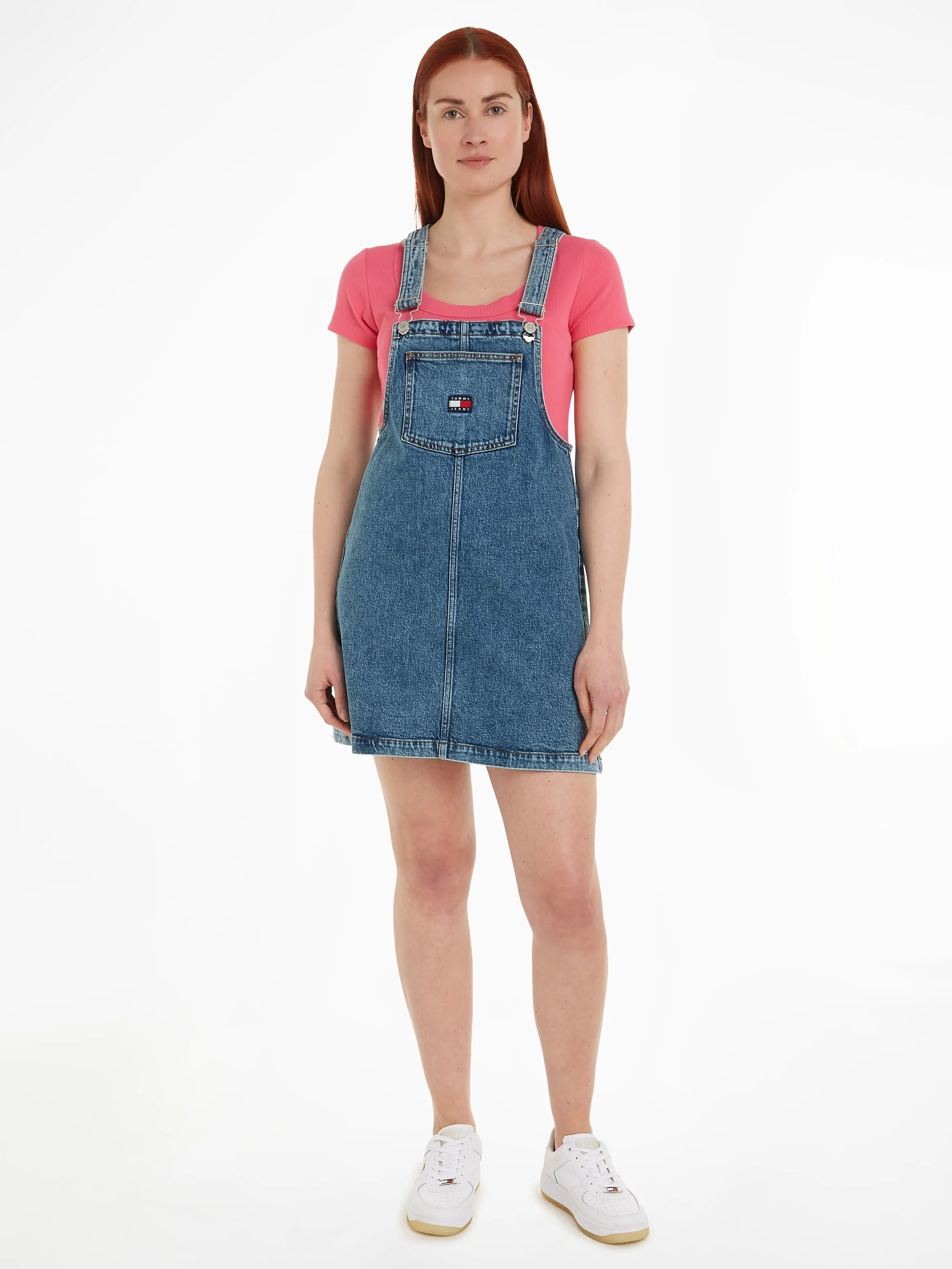 Tommy Jeans Jeanskleid »PINAFORE DRESS CG4136«, mit verstellbaren Schulterträger TOMMY JEANS Denim_Medium S (36)