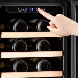 Klarstein Vinovilla 29 Built-In Weinkühlschrank 81 l / 29 Fl. Glastür, Indoor/Outdoor Beersafe, Kühlschrank Klein mit UV-Schutz, 5-18°C, 31 Flaschen
