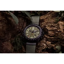 TRASER H3 109463 P67 Officer Chronograph Green Nato 46mm