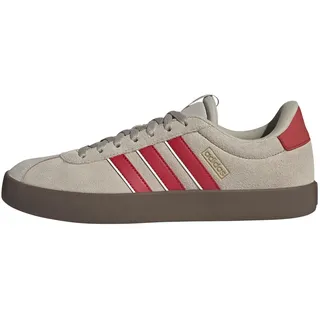 Wonder Beige / Better Scarlet / Core White 39 1/3