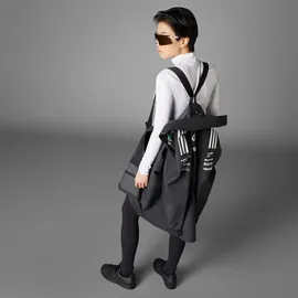 adidas Damen MERCEDES - AMG PETRONAS FORMULA ONE TEAM MYSHELTER schwarz|weiß L