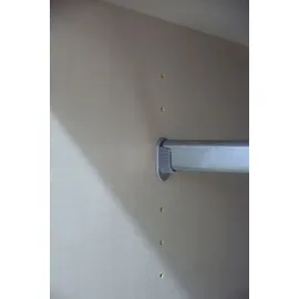 freiraum Kleiderschrank "Click" aus Spanplatte in Eiche-Sägerau-Nachbildung mit 3 Schubladen und 3 Türen. Abmessungen (B/H/T) 135x198x58 cm - Weiß