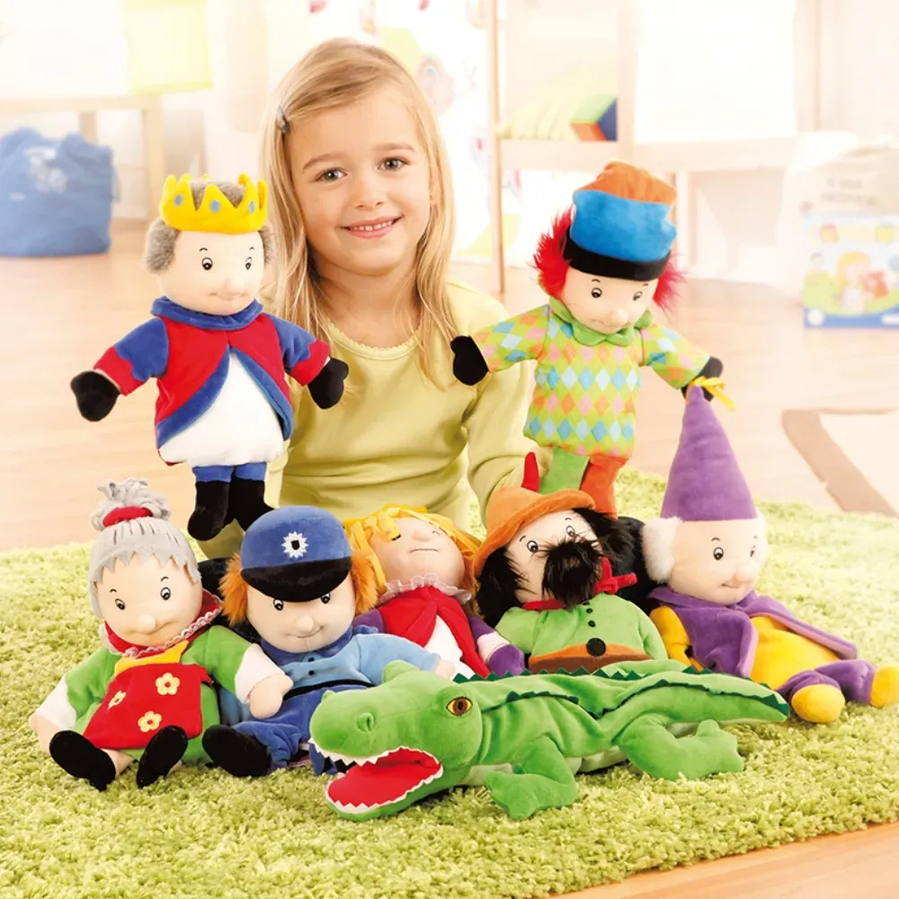 Beleduc Handpuppenset mit 8 Figuren Handpuppen-Set - mehrfarbig, Stoff, ca. 30 cm - Kinder ab 3 Jahren, fördert Rollenspiel