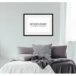 queence Bild »DÜSSELDORF«, Städte-Stadt-Düsseldorf-Schwarz-Weiß, (1 St.), HD Premium Poster-Druck inkl. Holzrahmen queence Farbe Rahmen: schwarz + Farbe Bild(er): schwarz/grün