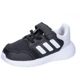 Core Black / Cloud White / Core Black 22