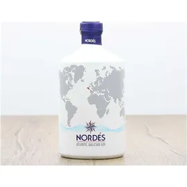 Nordés Nordes Galician Gin 40% vol 0,7 l