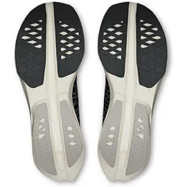 On Cloudboom Strike Herren Black / White 45