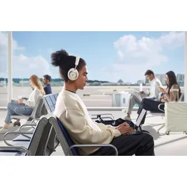 Soundcore Space One Pro Cremeweiß