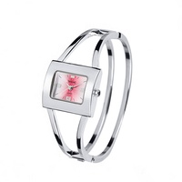 Feminine Tavolino Spangenuhr Damenuhr Stahl Silber Rot Farben Uhr Armbanduhr