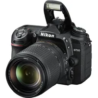 Nikon D7500 + AF-S DX 18-140 mm ED VR