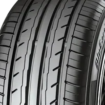Yokohama BluEarth-ES ES32 155/60 R15 74H