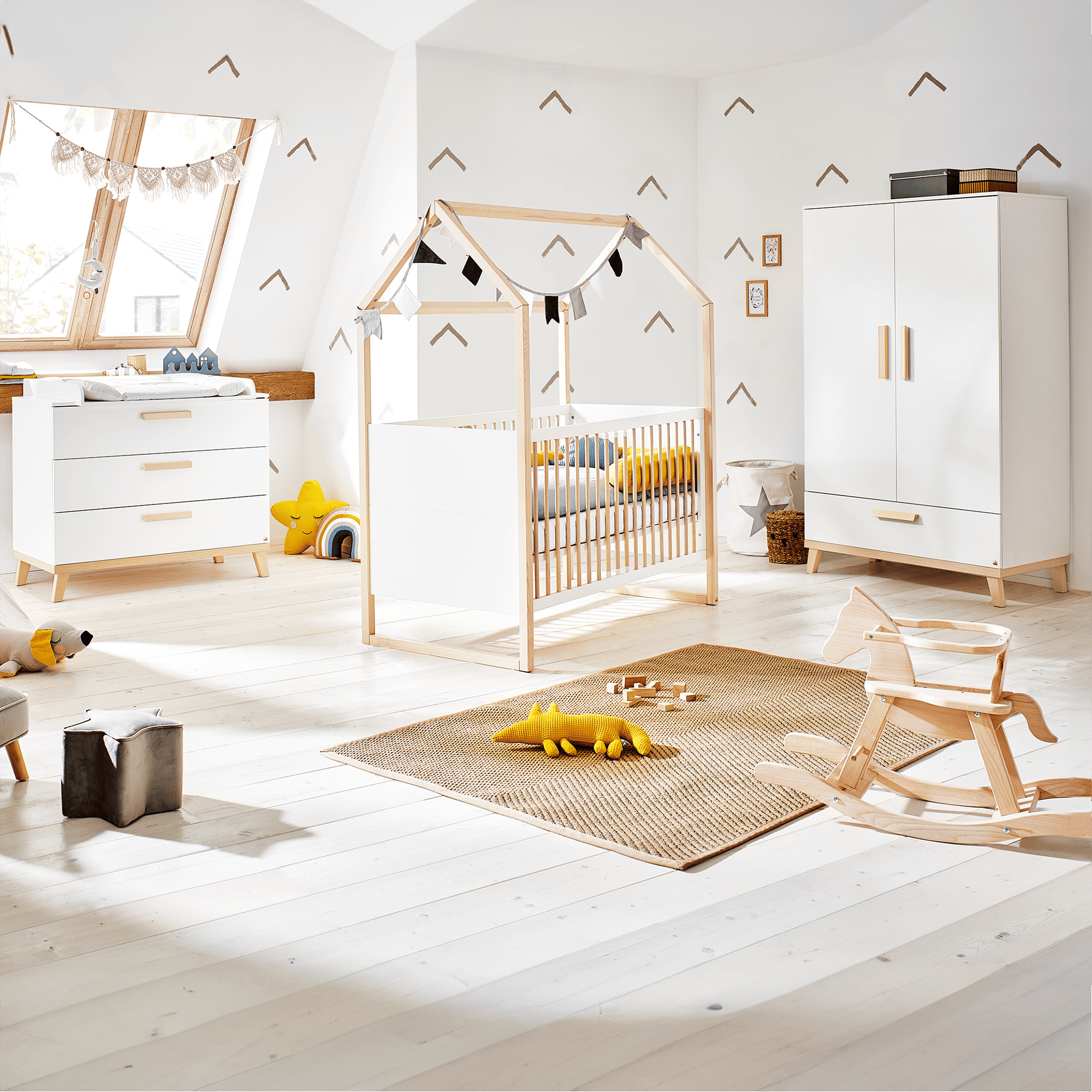 Pinolino 3-teiliges Spar-Set Babyzimmer Larsson, Weiß