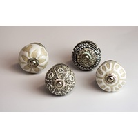 youngschwinnDESIGN - 4er Pack Möbelknöpfe aus Keramik, weiß und grau | Durchmesser: 40mm | Schrankknopf, Schubladenknopf | Incl. Schrauben | shabby chic | vintage