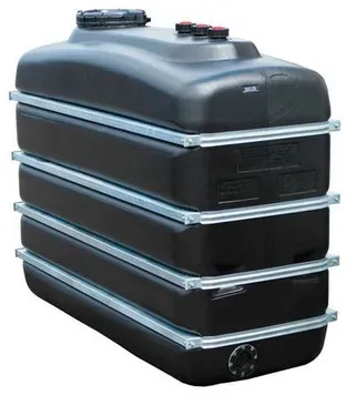 Chemikalientank aus Polyethylen (PE), 4.000 Liter Volumen, schwarz