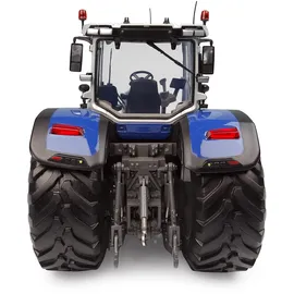 Universal Hobbies Iseki Big-T T8S305 Traktor 6807