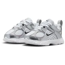 Nike V5 RNR Kinder White/Black-Vast Grey-College Grey 18,5
