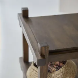 Tikamoon Nachttisch Arko aus massivem Mangoholz